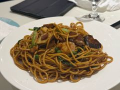 -梅龙镇酒家(南京西路总店)