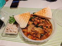 -鲁南仔·滕州炒鸡(经三路店)