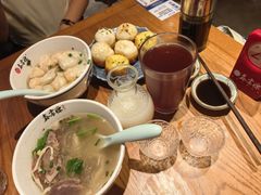 牛肉粉丝汤-鑫震源·苏式大虾生煎(山塘街店)