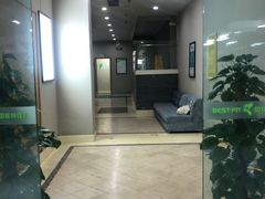 -贝菲特游泳健身(徐泾店)