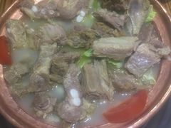 -阿婆情腊排骨火锅(金虹路店)