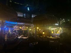 -城墙外BAR