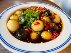 双脚小皮蛋-日进一片海.生腌海鲜火锅.宵夜烧烤(三里屯总店)