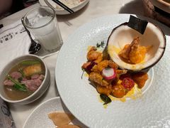 金椰壳奶香虾球-金椰壳· 大厨新加坡菜(壹方城店)