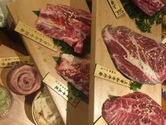 -肉魁屋·烧肉·烧鸟·酒场(高新店)