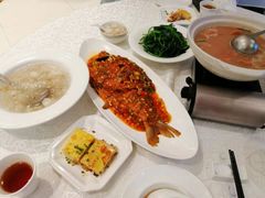 武昌鱼/清江边鱼-亢龙太子酒轩(东湖店)