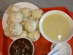 猪肉大葱包子-天兴居(鲜鱼口街店)