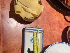 -周小明火锅(黑金冠社区店)