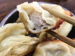 -黄阿姨锅贴大王(万航渡路店)