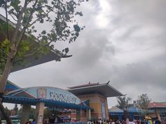 -欢乐水魔方水世界