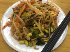 -马德元纯汤牛肉面(太奥广场店)