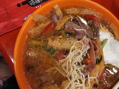 -易记皮肚面(明瓦廊店)