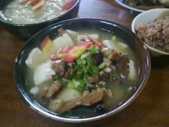 -蓝田九大碗民俗食府(蓝田店)