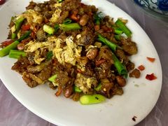 -香猪美食(中心店)