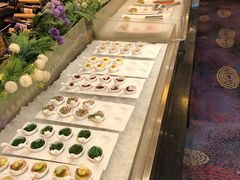 自助取餐区-东方豪景花园酒店·怡景旋转餐厅