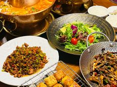 -雀舞云南菜(天津天河城购物中心店)