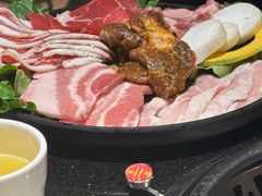 -木槿花韩式炭烤·熟成肉工坊(孙文东路店)