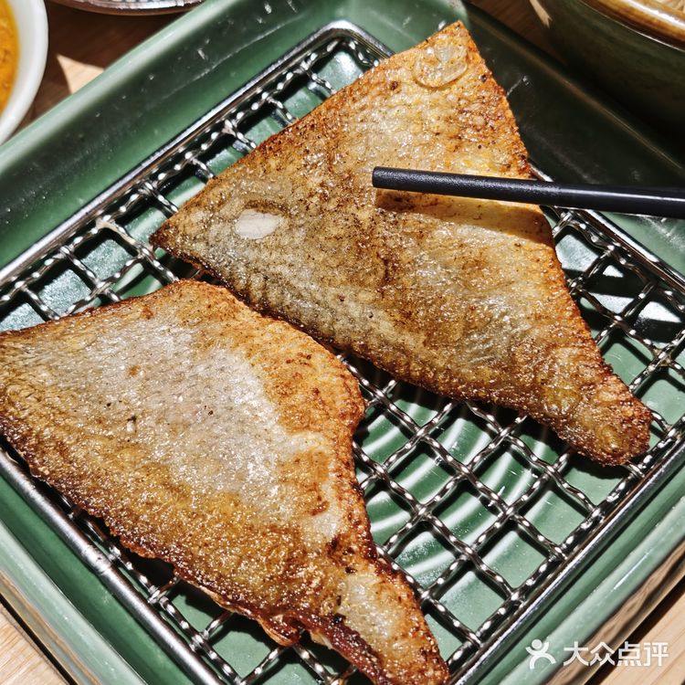 南京西路的黄鱼面，藏着外滩旧梦