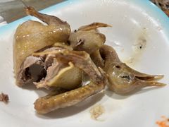 盐焗乳鸽-石岐乳鸽村(南海第三分店)