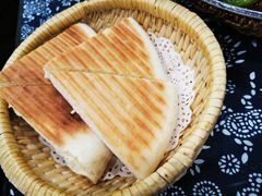 -八两八金·莱芜特色炒鸡(市南漳浦路店)