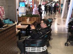 -杨小贤(东融国际影城店)