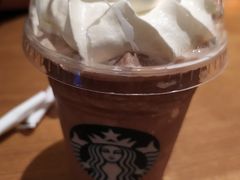 -星巴克(广州番禺钻汇广场分店)