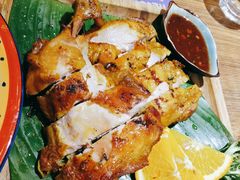 泰味烤鸡-泰妃殿(宏伊国际广场店)