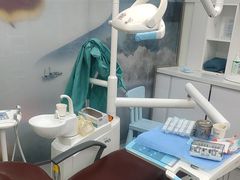 -极光口腔·矫正种植修复(锦江店)