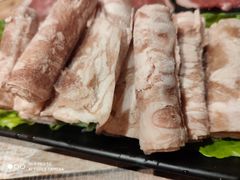 -虾弄弄海派小龙虾·牛羊蝎子火锅