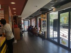 -麦当劳(杨高南路店)