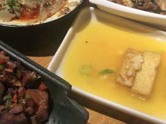 -隔壁老王·家常云南菜(花巷店)