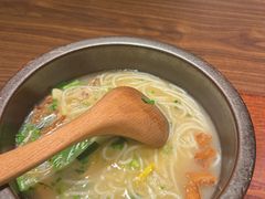 -良米山·云南野生菌过桥米线(上海首店)