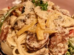-SISTERS BAR RESTAURANT川意酒馆(嘉善老市H楼店)