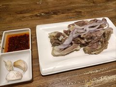 -清真·玛丽亚新疆菜主题餐厅(浙江中路店)