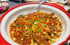 Braised Fish Mouth in Clay Pot