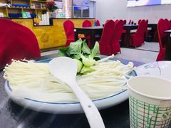 -撒拉人家.酸菜牦牛肉火锅