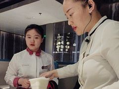 -海底捞火锅(国奥村店)