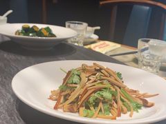 -梁家大院•农家菜(昆山会展中心店)