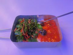 青椒炒肉丝拼西红柿炒鸡蛋-石笨笨·盖浇饭大王(MOMOPARK店)