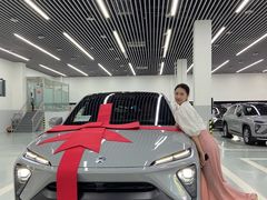 -蔚来体验中心(北京亦庄店)