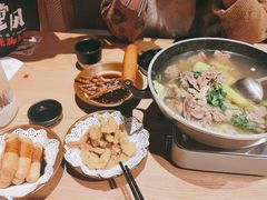 -川堂风·跷脚牛肉·乐山爆炒(宝山日月光店)