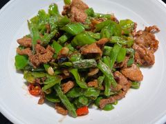 肉汁四季豆炒肉-简小舍·民间手艺菜(武昌江滩店)