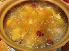 -邹开喜·炭炉鸡煲·海鲜火锅(虹口足球场店)