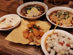 -周小波重庆小面·重庆名小吃(邹容路店)