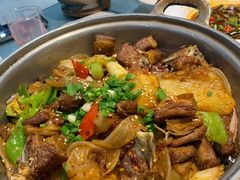 炕锅羊肉-青海名吃尕张娃非遗烤肉(海湖总店)