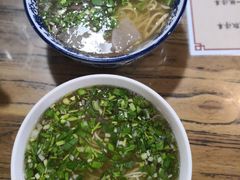 -陇上全荟兰州传统牛肉面(延吉路店)