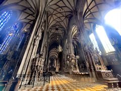 -斯蒂芬主教座堂(Stephansdom)