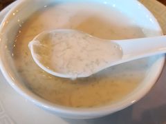 -斯普汇生蚝牛排馆(中骏世界城店)