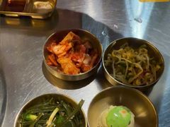 -釜山火炉·海鲜烤肉(紫藤路店)