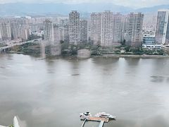 -三迪希尔顿酒店欢厨自助餐厅·高空闽江全景